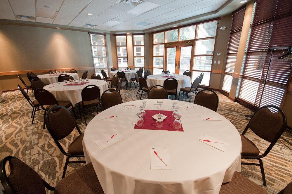 Canad Inns Destination Centre Windsor Park Winnipeg Exteriör bild