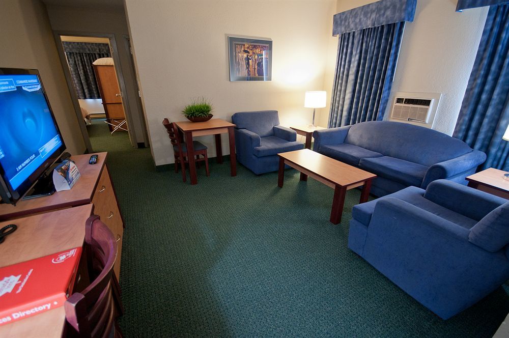 Canad Inns Destination Centre Windsor Park Winnipeg Exteriör bild