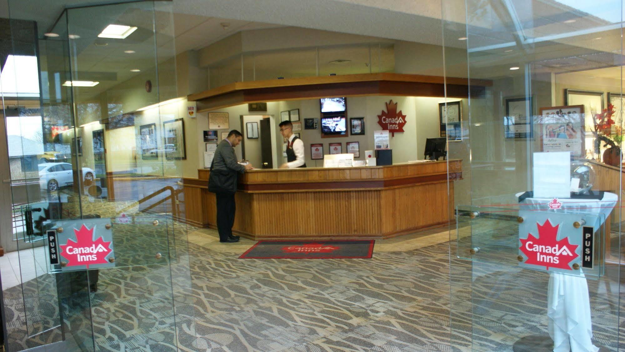 Canad Inns Destination Centre Windsor Park Winnipeg Exteriör bild